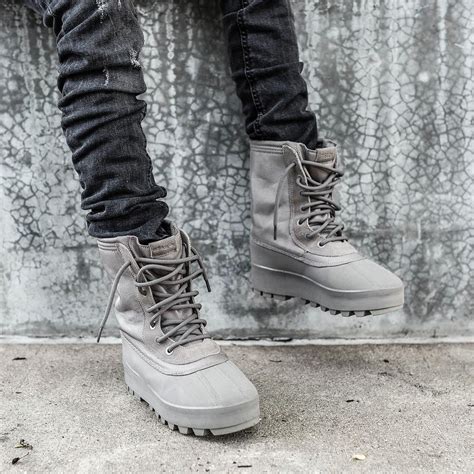 yeezy 950 boots replica|yeezy desert boot.